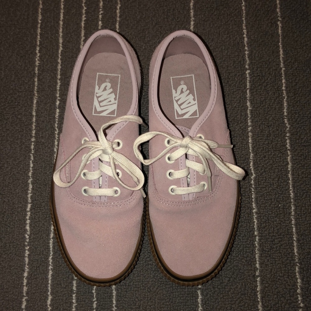 {Vans} Authentic Classic Violet  Suede / Gum sole